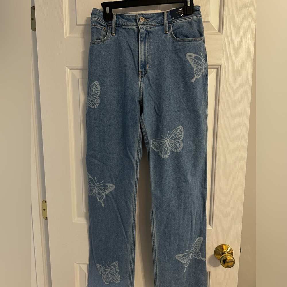 NWT Hollister Butterfly Jeans